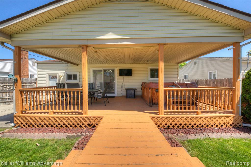 6249 DEERING Street, Garden City, MI — Photo 47