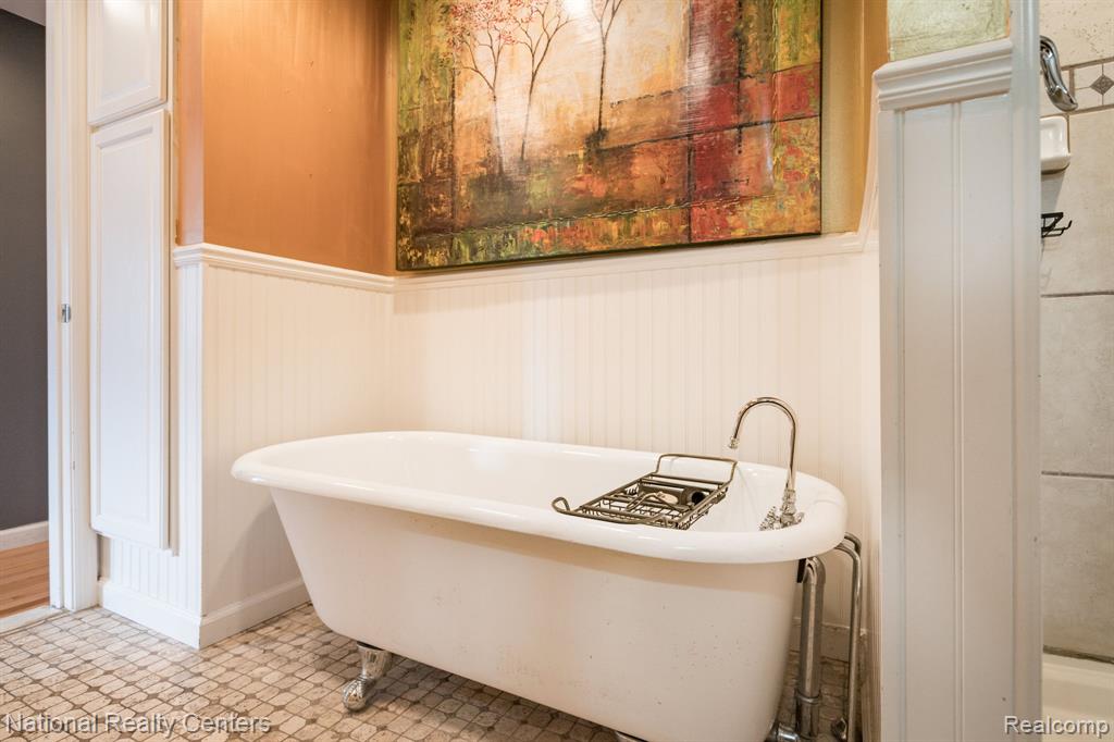 402 N West Street, Royal Oak, MI 48067 — Photo 21