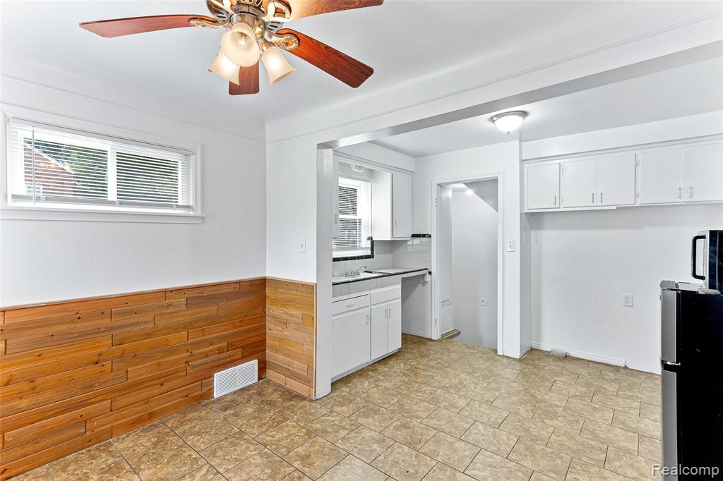 4501 Woodhall Street, Detroit, MI 48224 — Photo 6