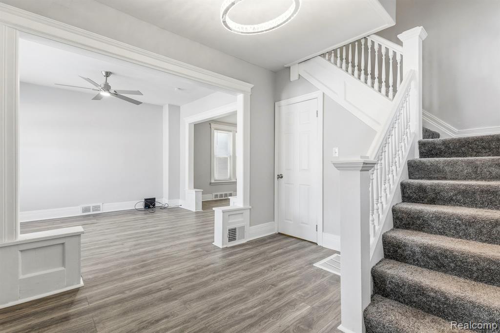 53 Cortland Street, Highland Park, MI 48203 — Photo 3