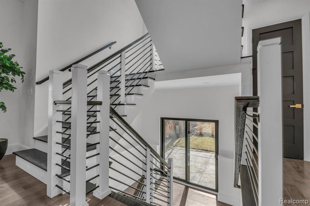 517 Catalpa Drive, Royal Oak, MI 48067 — Photo 37