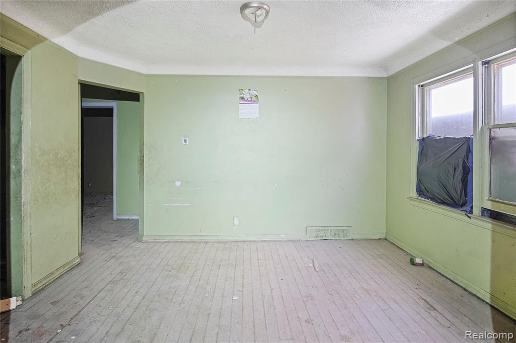 5259 Chatsworth, Detroit, MI 48224 — Photo 5
