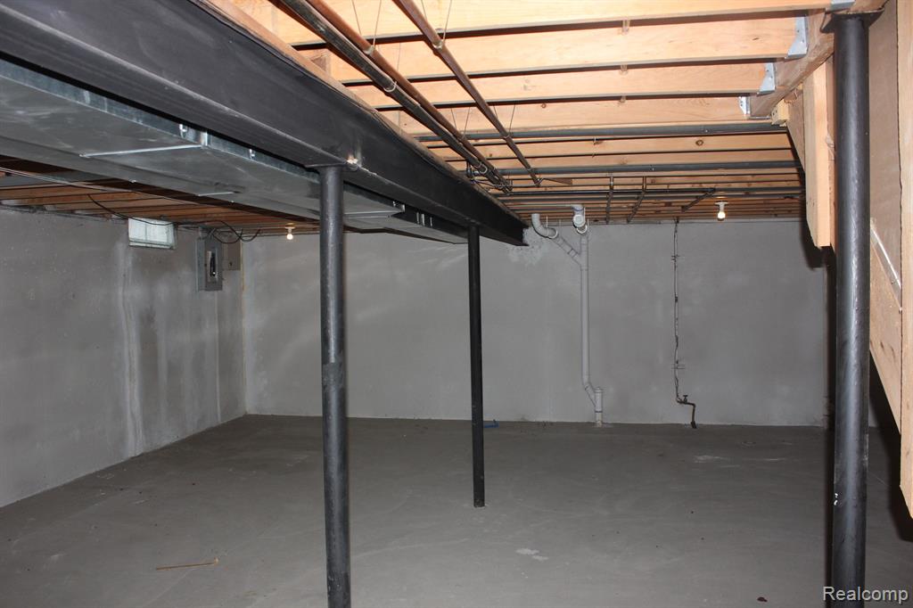 41205 CHANCELLOR, Clinton Twp, MI 48038 — Photo 15