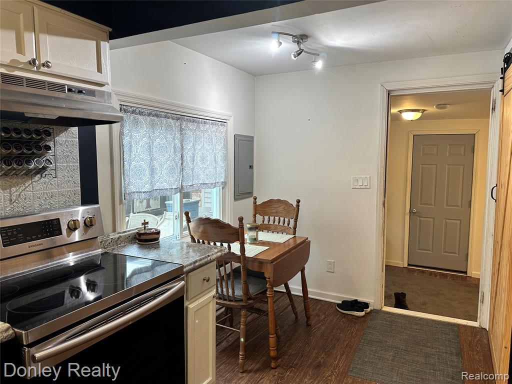 270 S Fulton Street, Sandusky, MI 48471 — Photo 8