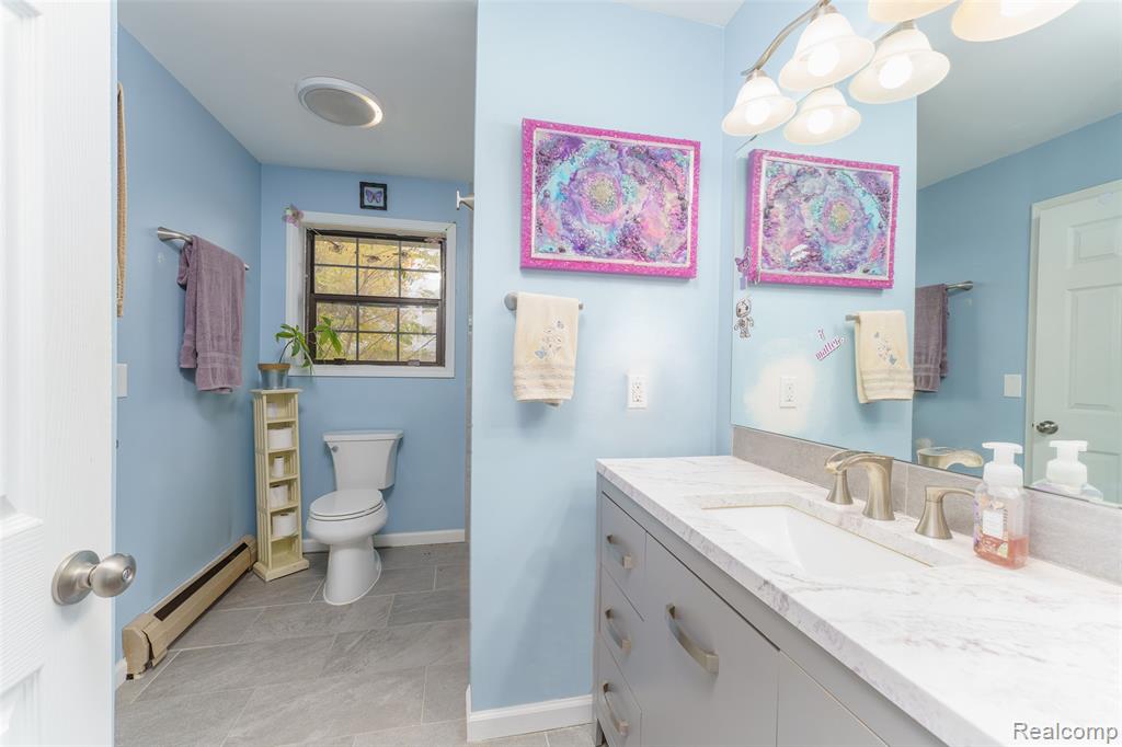 5670 Fowlerville Road, Fowlerville, MI 48836 — Photo 12