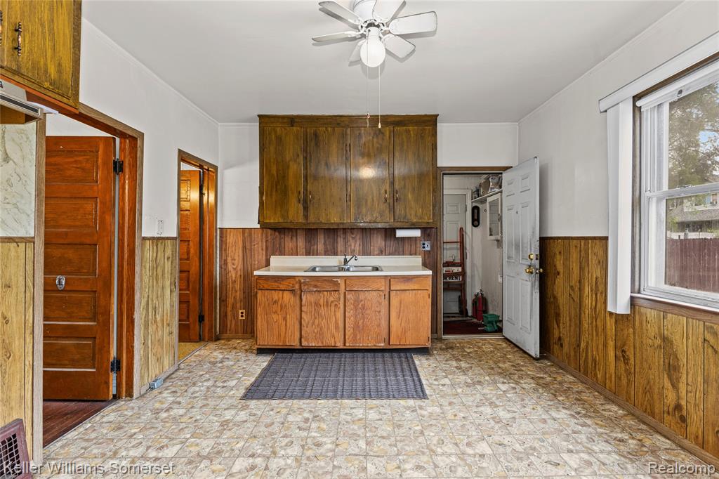 8151 Dayton Street, Detroit, MI 48210 — Photo 12