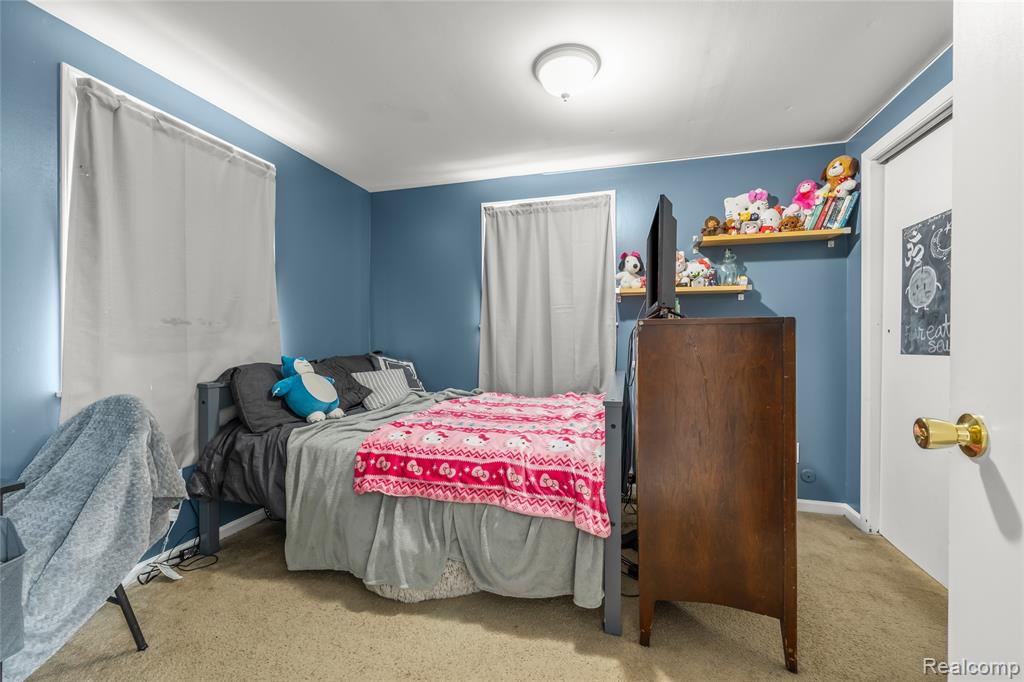 2378 River Drive, Lincoln Park, MI 48146 — Photo 13