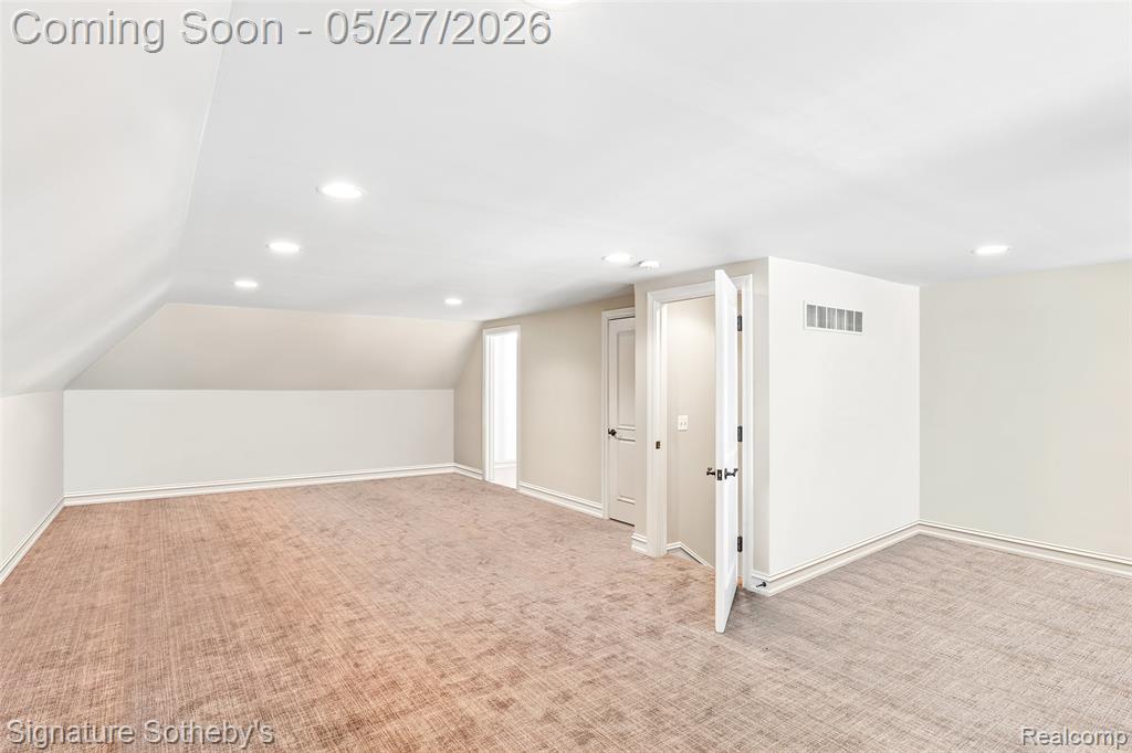 555 Baldwin Court, Birmingham, MI 48009 — Photo 26