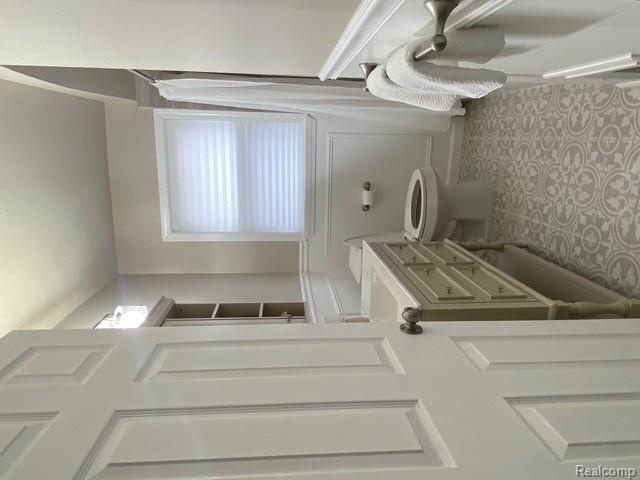 8998 Quandt Avenue, Allen Park, MI 48101 — Photo 16