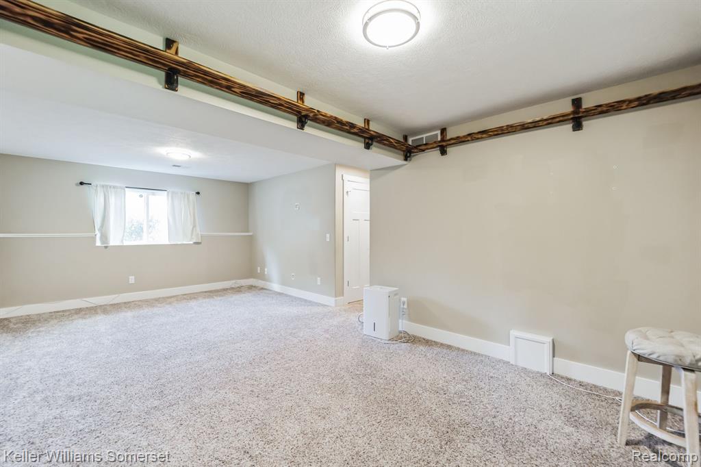208 PARKVIEW Drive, Kingsley, MI 49649 — Photo 18
