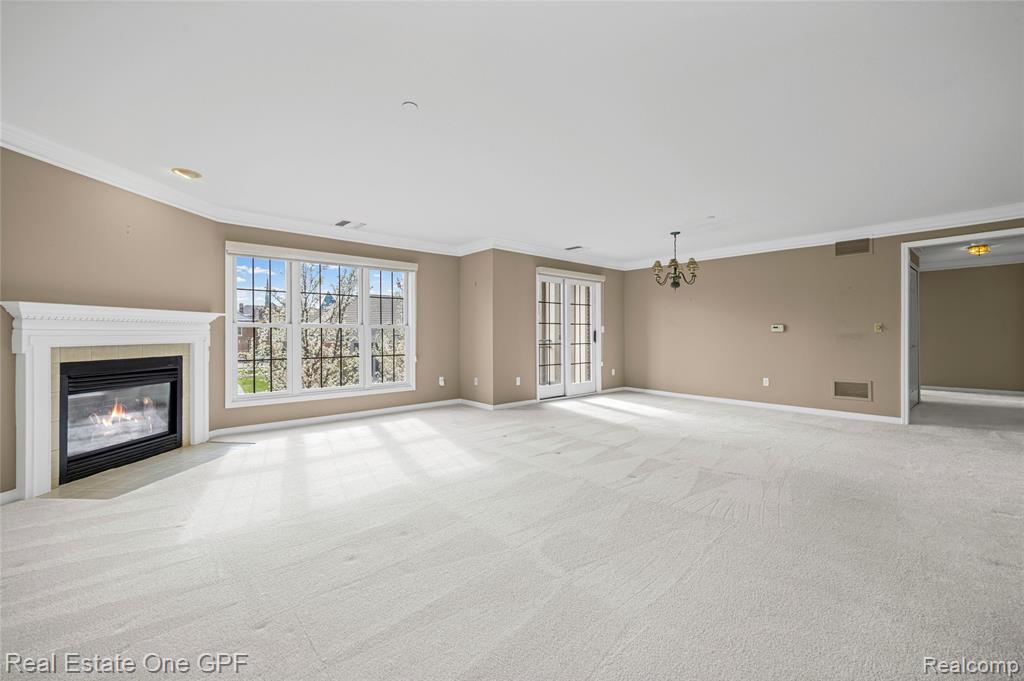 12 Pointe Park Place, Grosse Pointe Park, MI 48230 — Photo 7