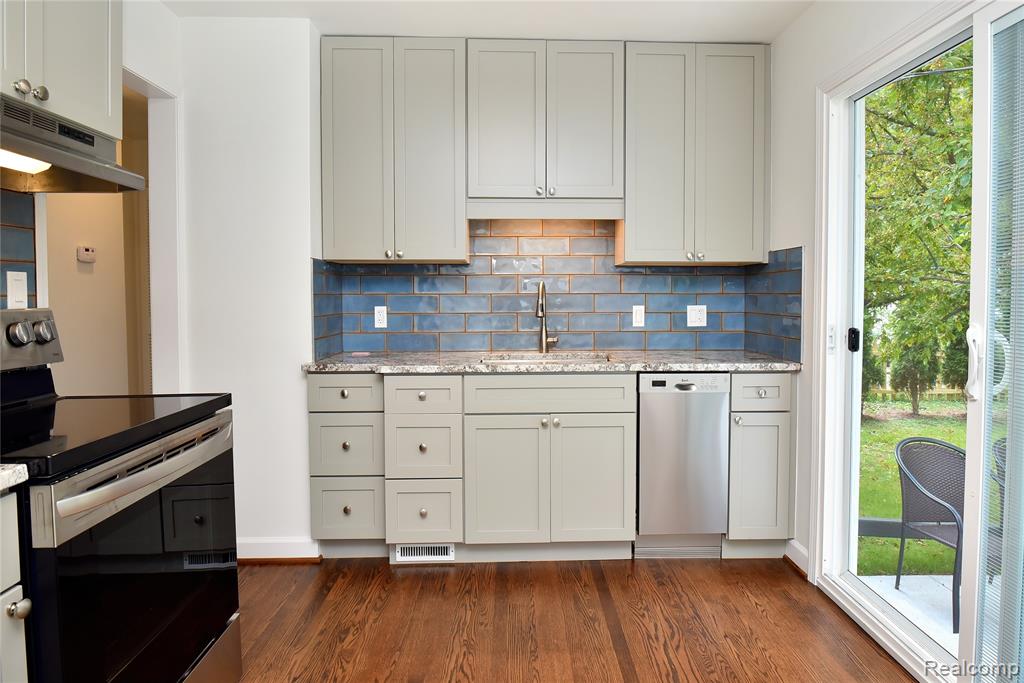 4121 Linwood Avenue, Royal Oak, MI 48073 — Photo 8