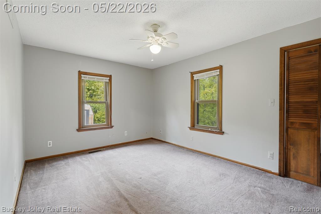 9255 Evergreen Road, Brighton, MI 48116 — Photo 8