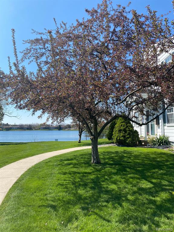 19338 OLD BRIDGE Court, Northville, MI 48167 — Photo 40