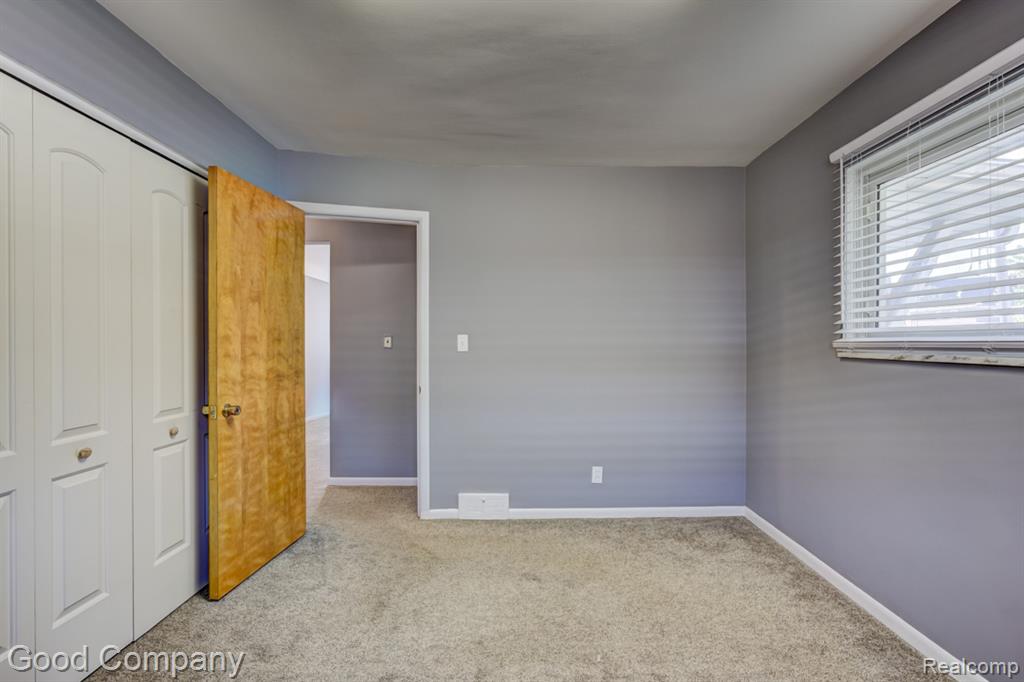 8961 Laurence Avenue, Allen Park, MI 48101 — Photo 17