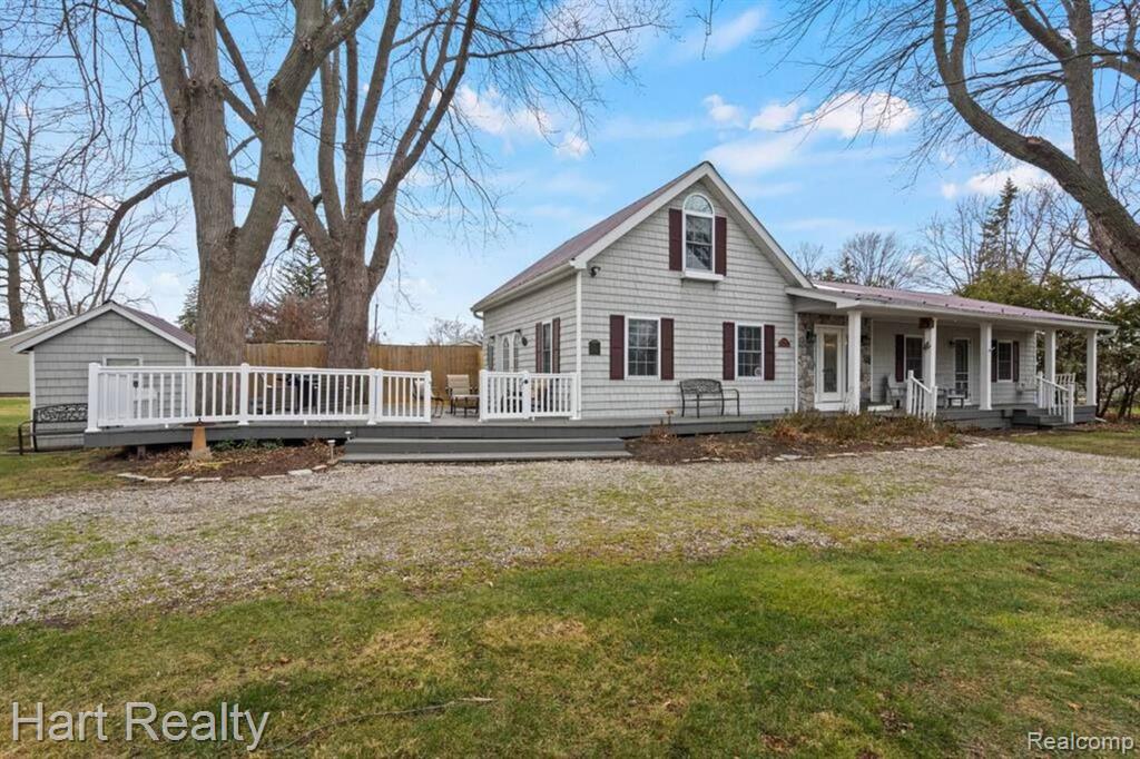 5628 Washington, Lexington, MI 48450 — front exterior