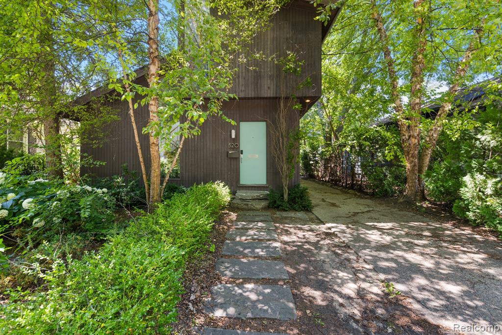 520 S Alexander Avenue, Royal Oak, MI 48067 — Photo 2