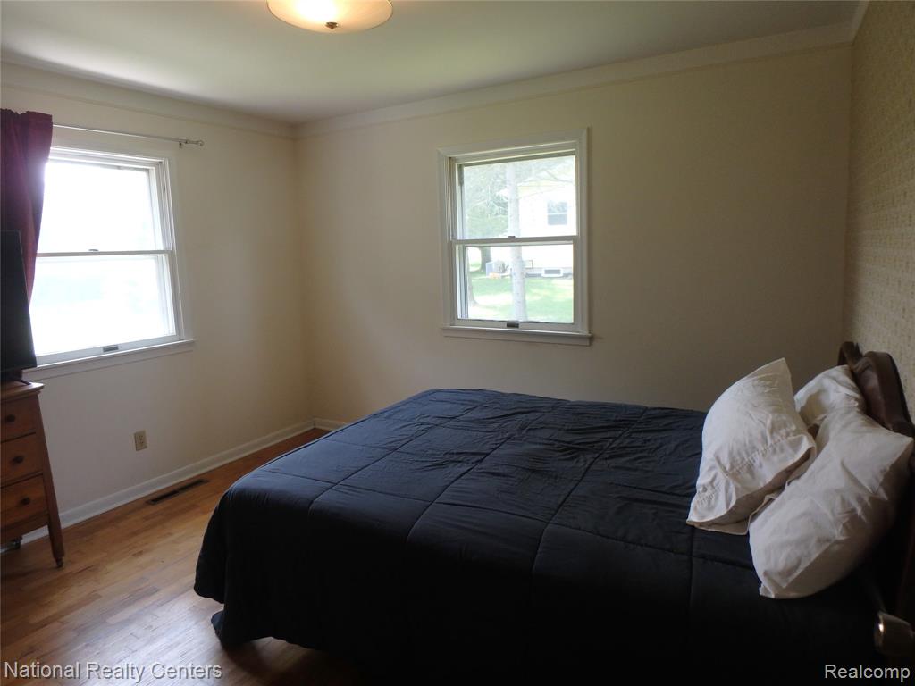 215 Grange Hall Road, Ortonville, MI 48462 — Photo 11