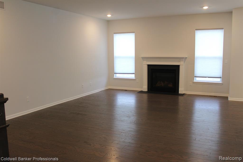 48372 FIELDSTONE Drive, Northville, MI — Photo 7