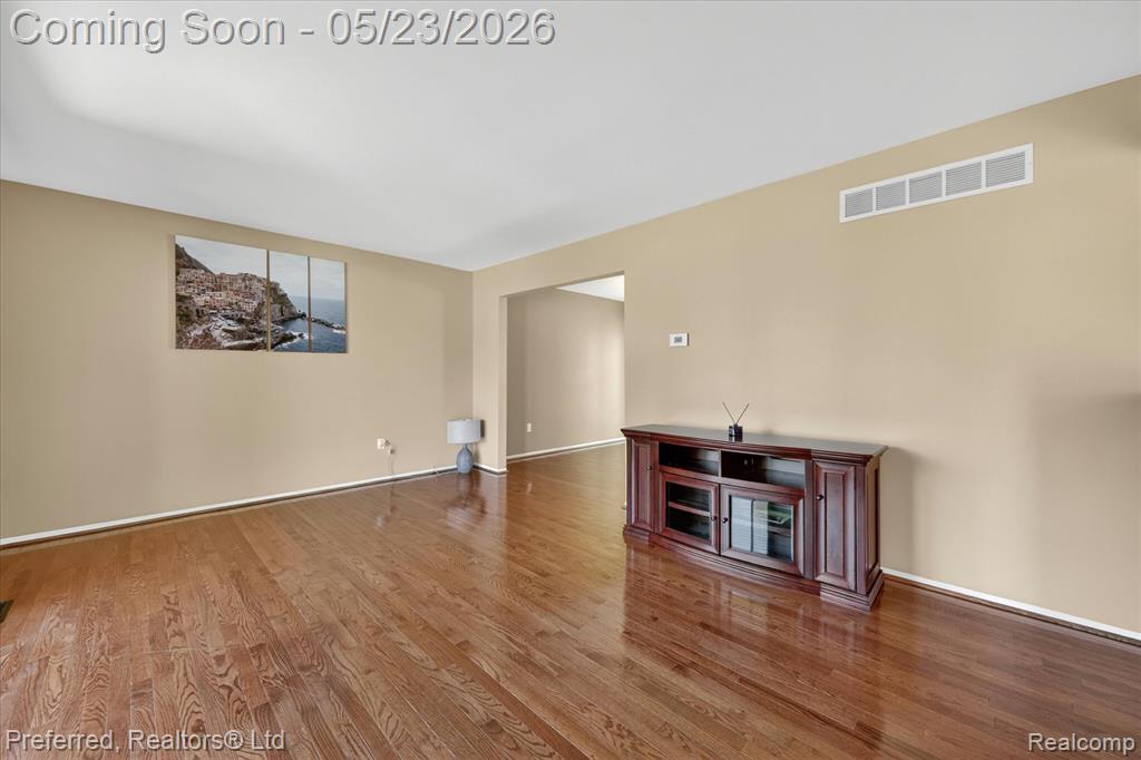 44181 Cranberry Drive, Canton, MI 48187 — Photo 6