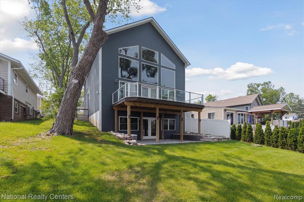 6130 Bullard Road, Fenton, MI 48430 — Photo 2