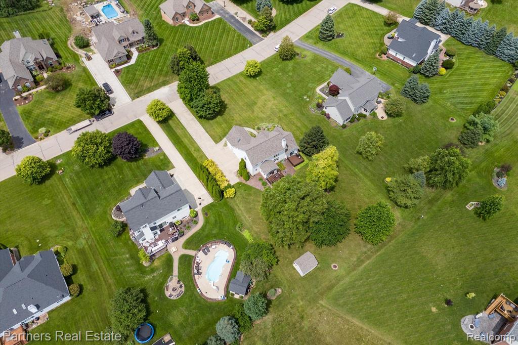 822 SADDLE CLUB Lane, Howell, MI 48843 — Photo 54