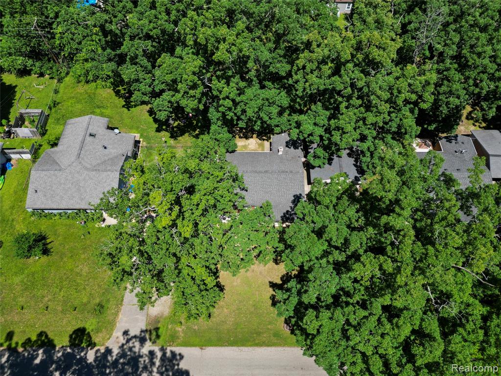 4030 Letart Avenue, Waterford, MI 48329 — Photo 19