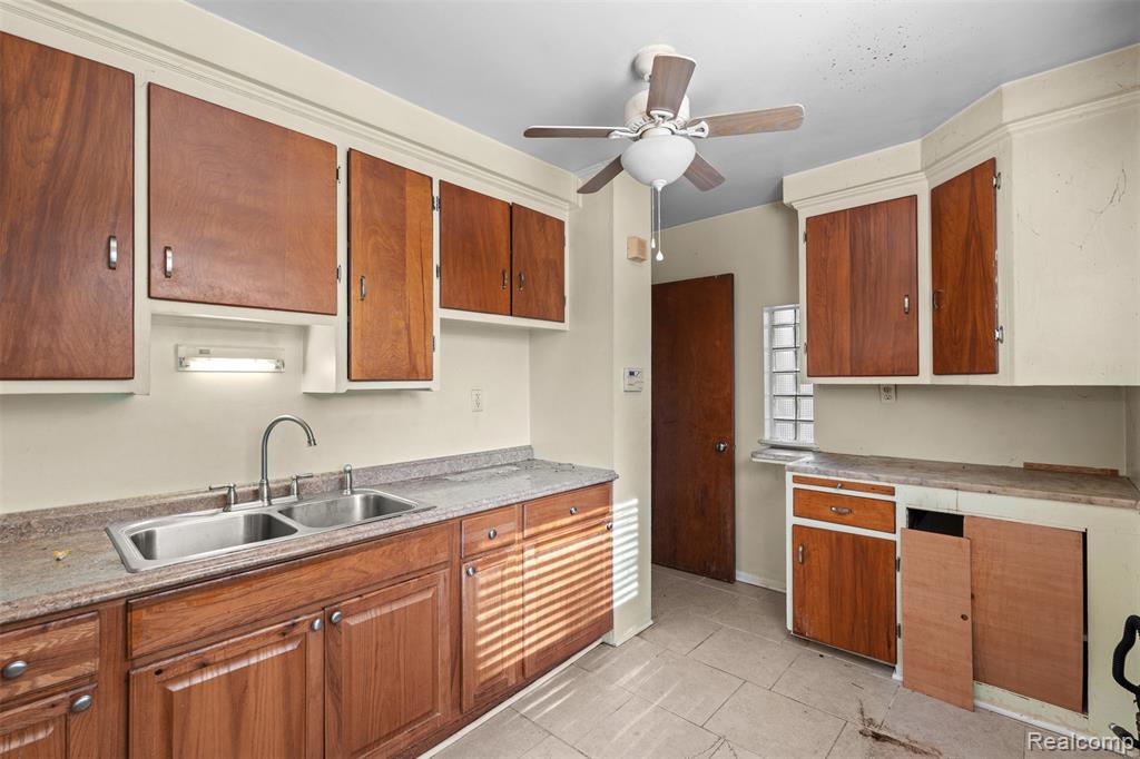 4606 Audubon Road, Detroit, MI 48224 — Photo 9