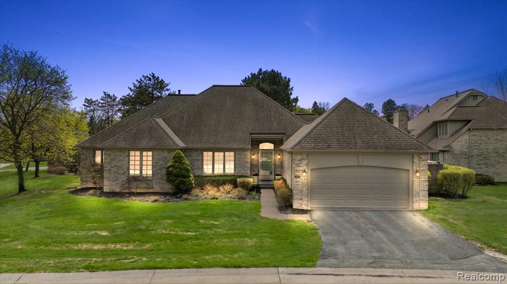 22025 Orchard Way, Beverly Hills, MI 48025 — Photo 55