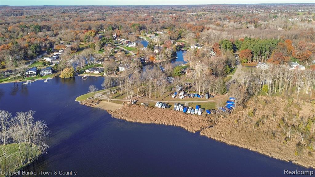 11535 Lancelot Lane, Pinckney, MI 48169 — Photo 5