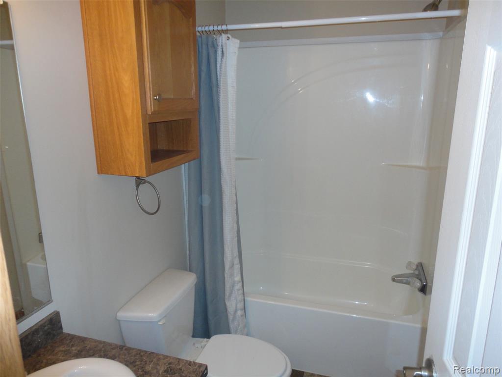 28786 Glenwood, Flat Rock, MI, 48134