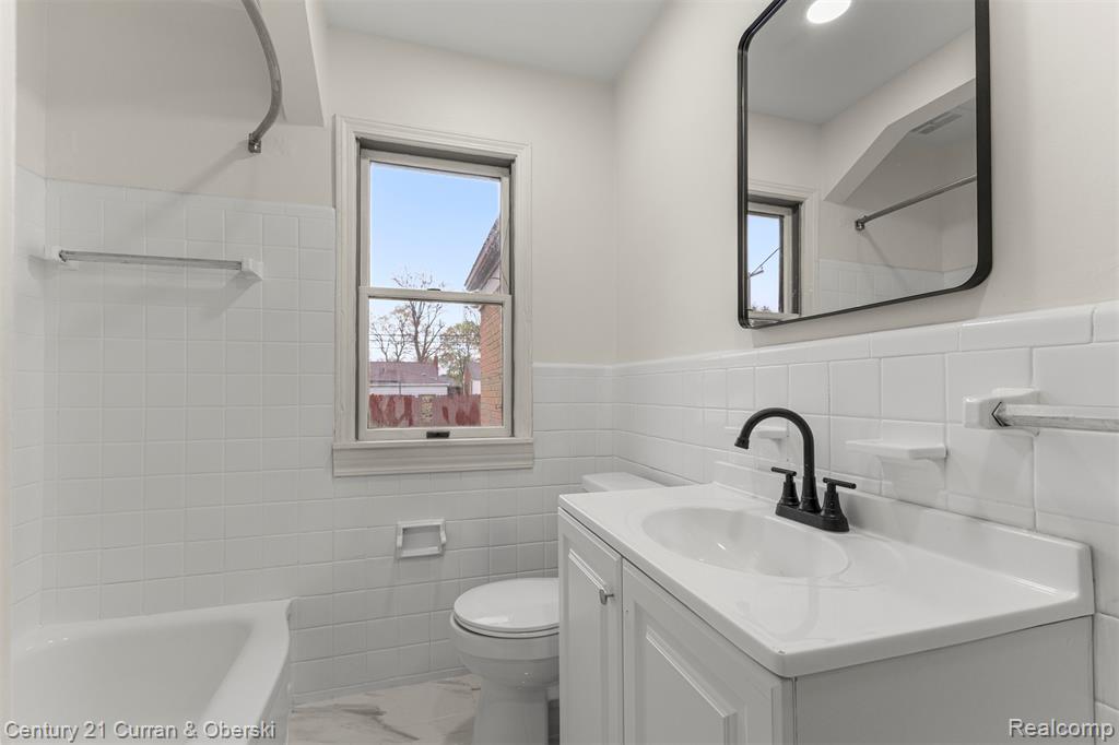 6593 King Avenue, Allen Park, MI 48101 — Photo 12