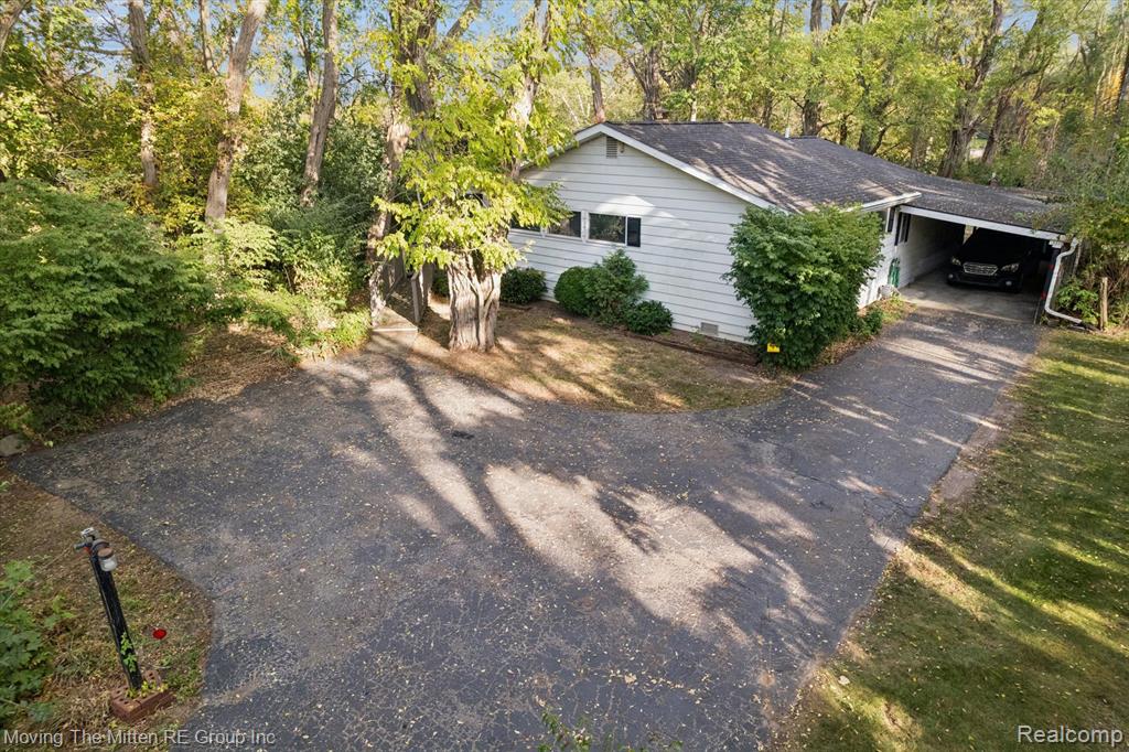 50710 W Huron River Drive, Belleville, MI 48111 — Photo 7