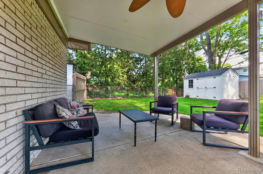 6646 Yarborough Drive, Utica, MI 48316 — Photo 47