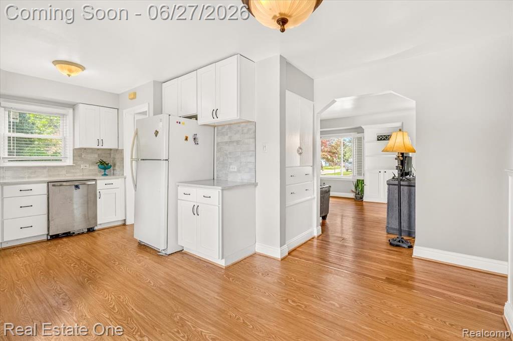 9900 Brookfield Street, Livonia, MI 48150 — Photo 24