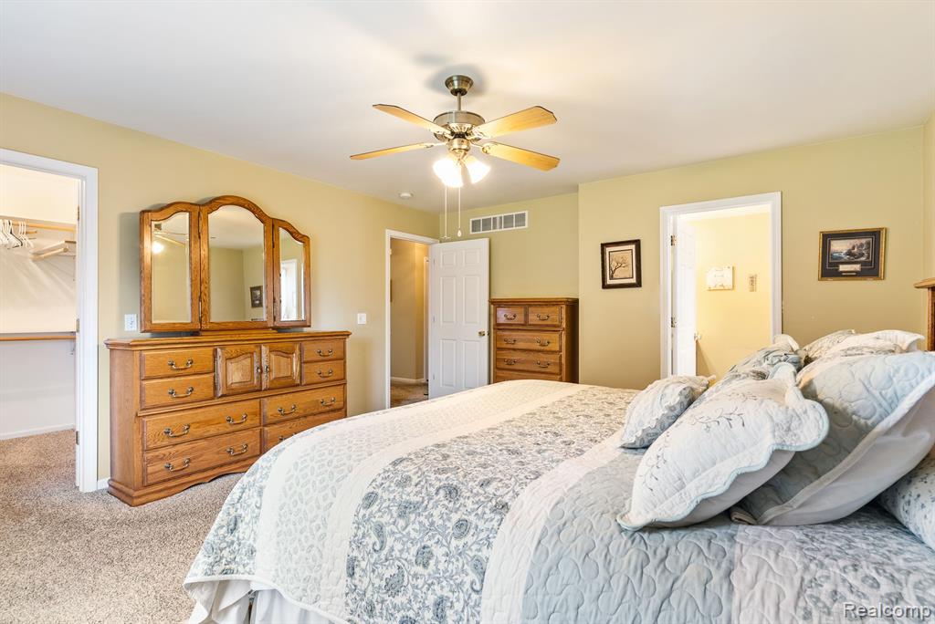 5392 WHEAT WAY Avenue, Swartz Creek, MI 48473 — Photo 16