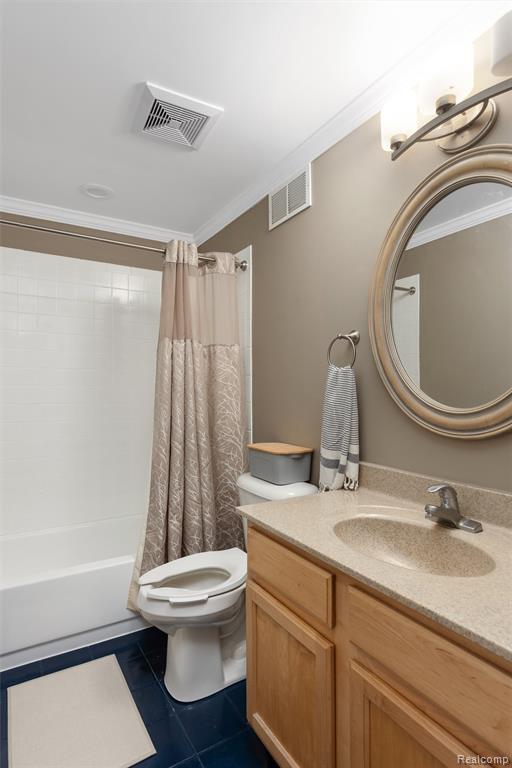 8035 High Point Trail, White Lake, MI — Photo 45