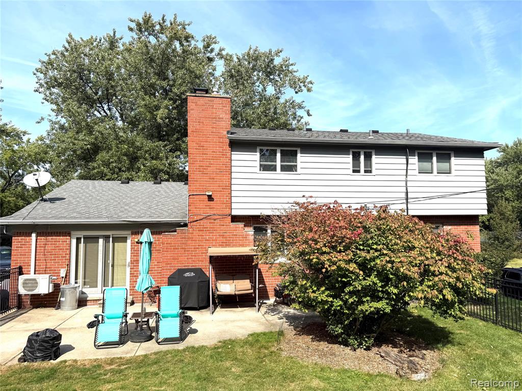 2570 Aspen Lane, Bloomfield, MI 48302 — Photo 3