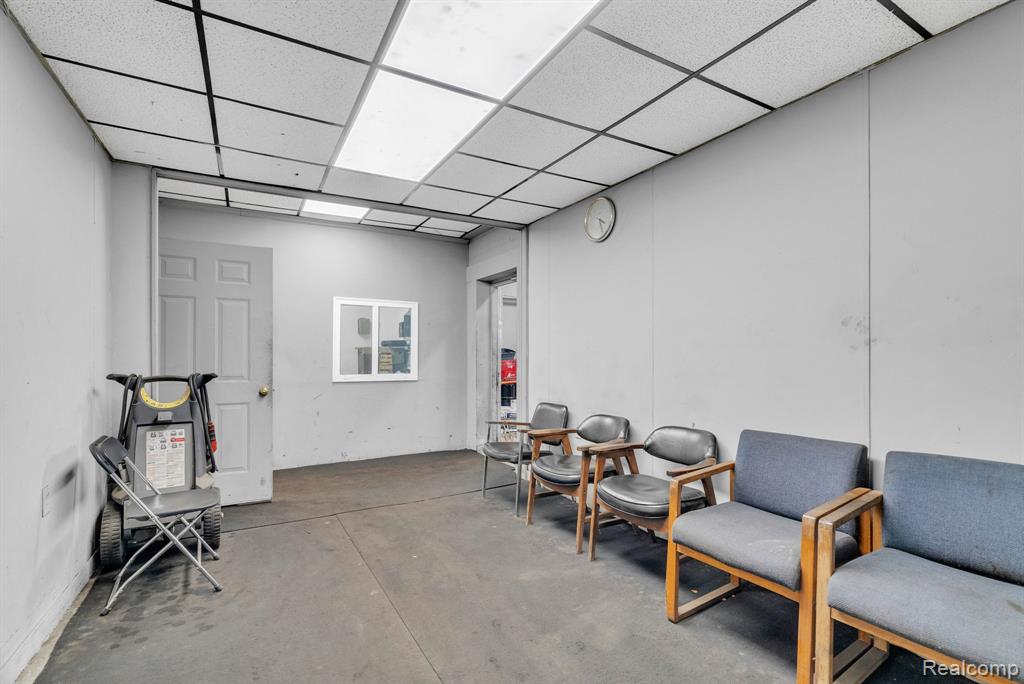 1475 S Newburgh Road, Westland, MI, 48186