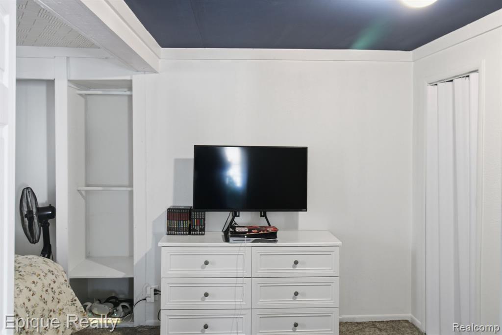 324 E Center Street, Petersburg, MI 49270 — Photo 10