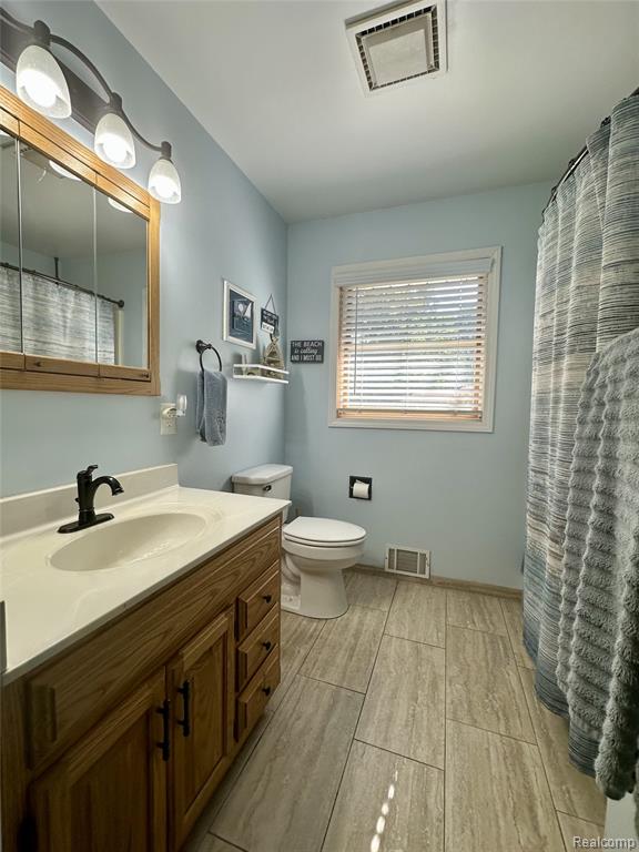 340 E. Hanover Street, Pentwater, MI 49449 — Photo 49