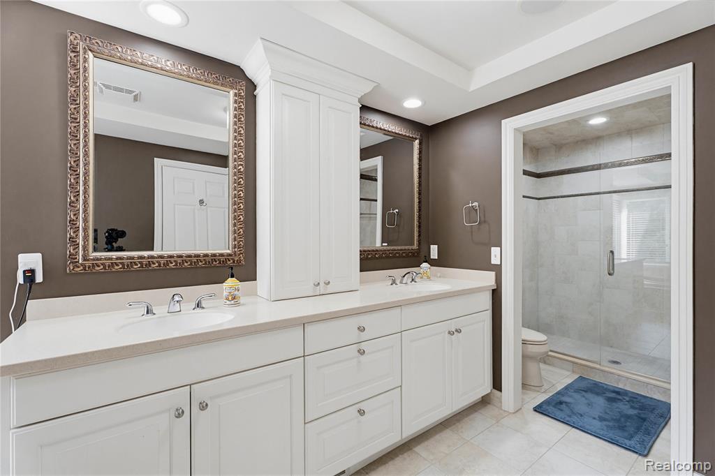 5173 Serena Drive, Troy, MI 48098 — Photo 56