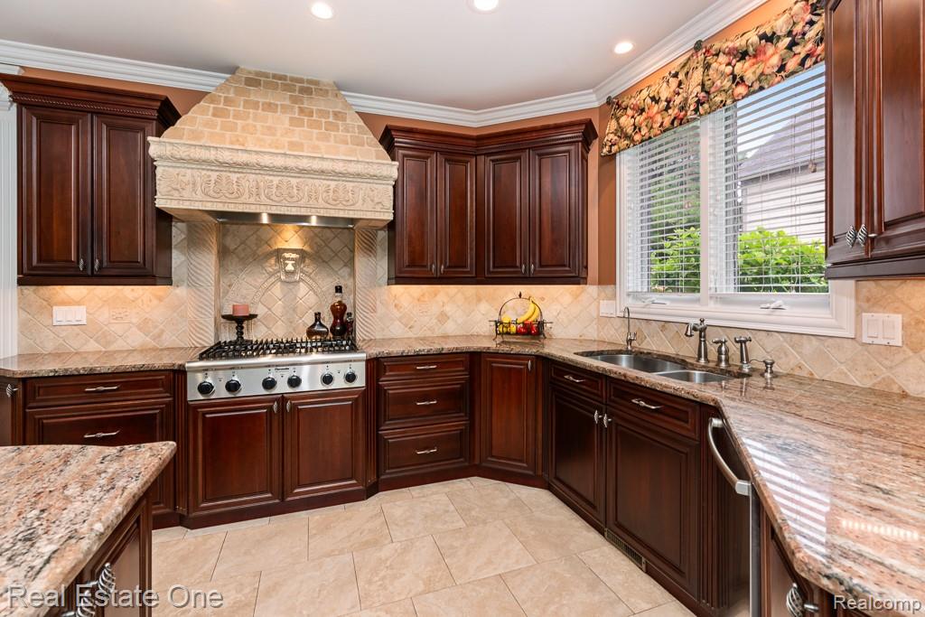 2737 Pebble Beach Drive, Oakland, MI — Photo 23