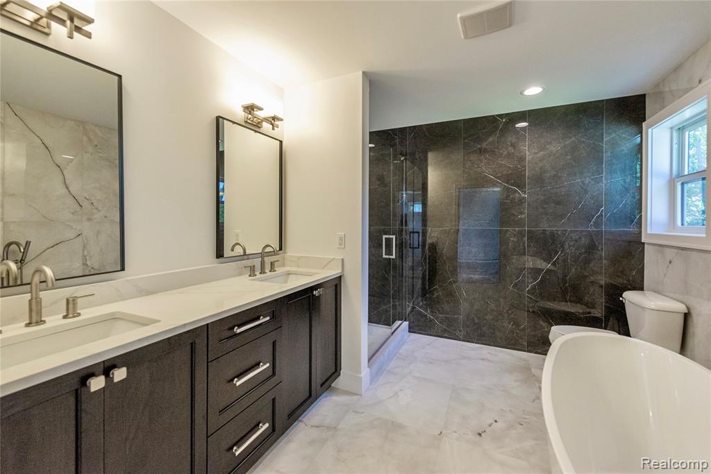 4101 Devon Road, Royal Oak, MI 48073 — Photo 21