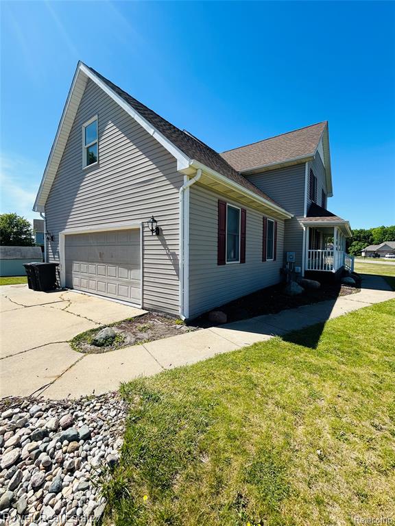 2335 Pebble Creek Drive N, Flushing, MI 48433 — Photo 3