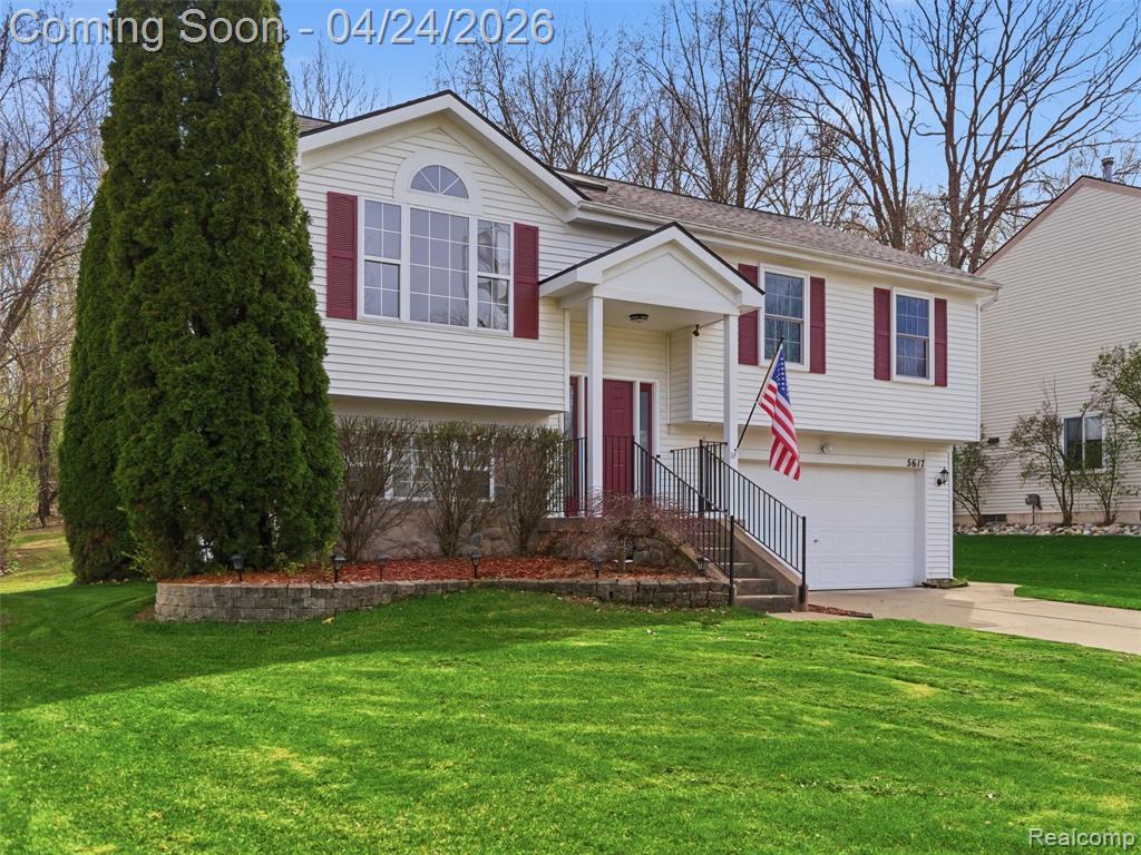 5617 Millpointe Drive, Waterford, MI 48327 — Photo 2