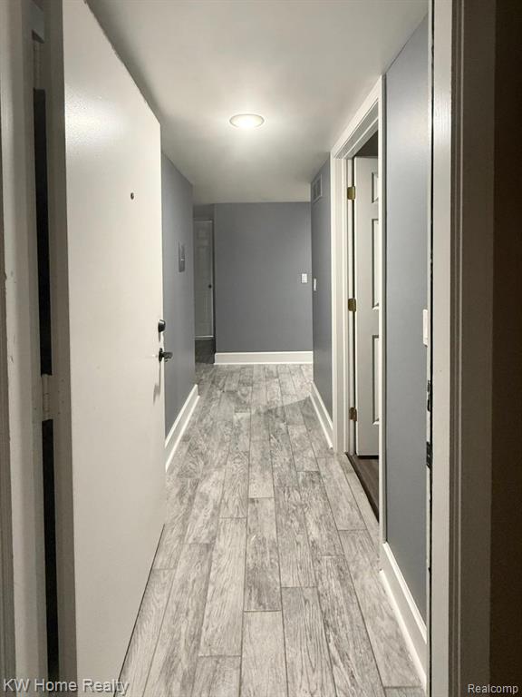 42372 Lochmoor Street, Clinton Twp, MI 48038 — Photo 3