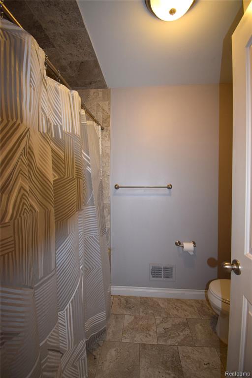 55752 Timbers Edge Drive, Utica, MI 48316 — Photo 20