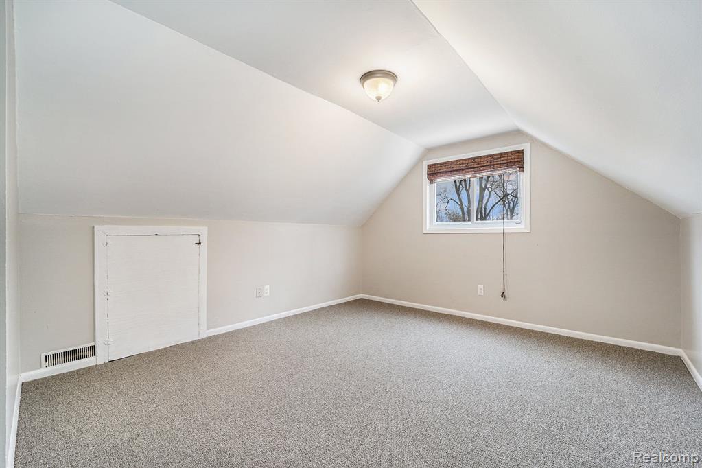 541 WOODLAWN Avenue, Ypsilanti, MI 48198 — Photo 11