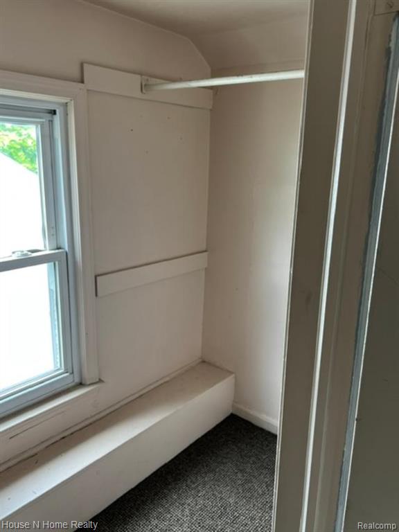 50 W Milton Avenue, Hazel Park, MI 48030 — Photo 16